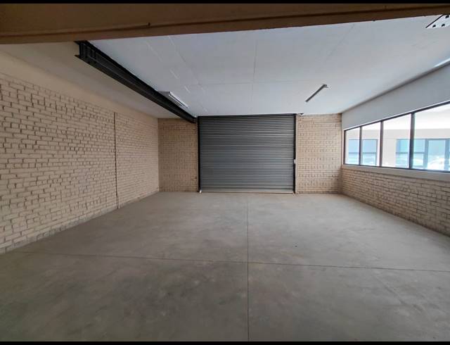 334M² WAREHOUSE TO LET IN POMONA